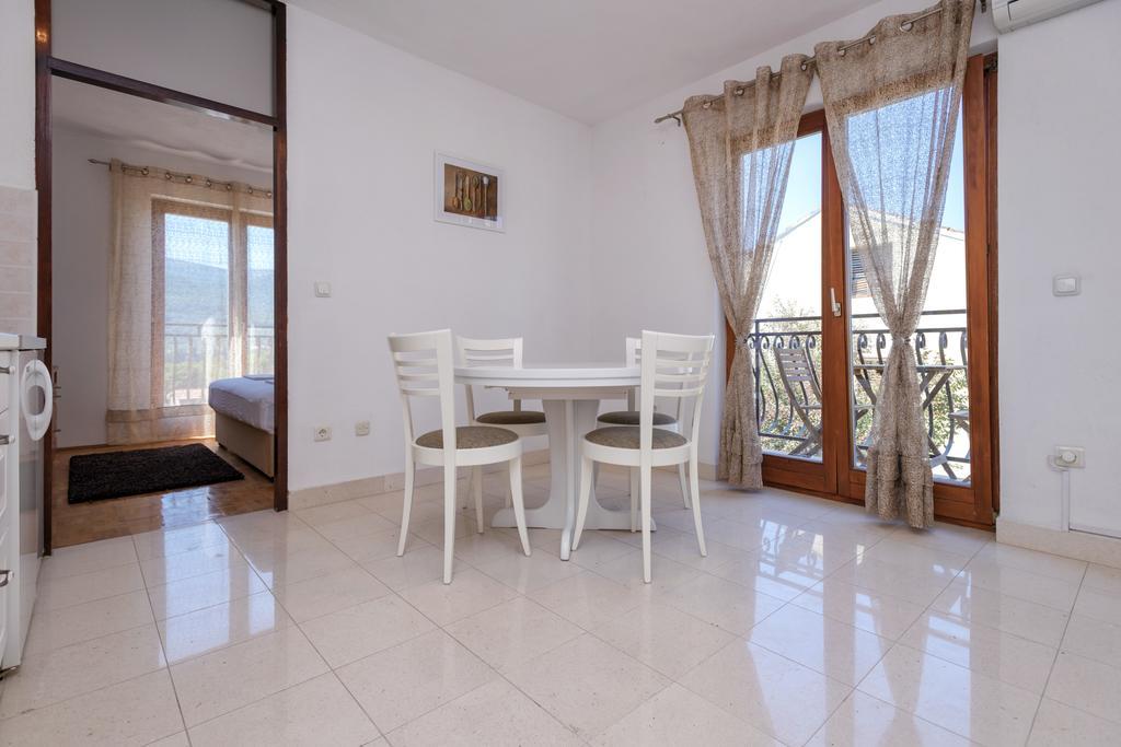 Mi Apartment Stari Grad  Exteriér fotografie