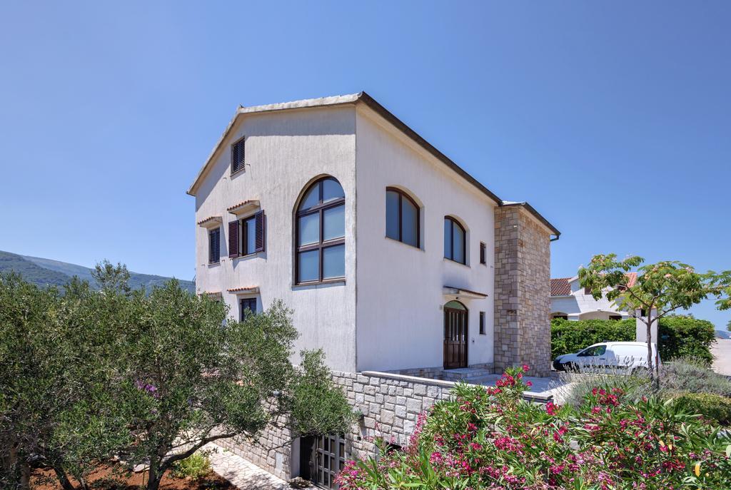 Mi Apartment Stari Grad  Exteriér fotografie